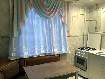 квартира за адресою Романа Ратушного вул. (Волгоградська), 11