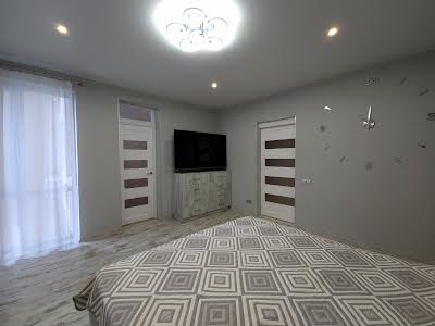 квартира по адресу Единства ул., 4