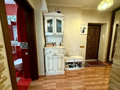 квартира за адресою Метрологічна вул., 113