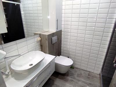 квартира за адресою Райдужна вул., 97
