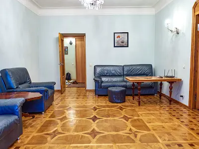квартира по адресу Круглоуниверситетская ул., 17