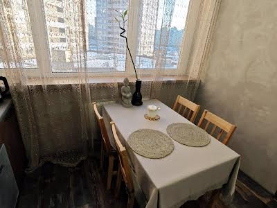 квартира за адресою Київ, Ревуцького вул., 40-В