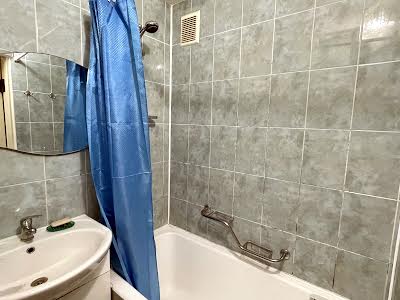 квартира за адресою Степана Ковніра вул. (Ластовського), 3-А