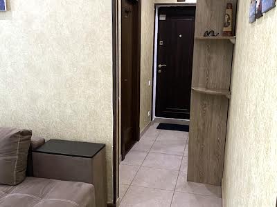 квартира за адресою Ушинського вул., 13