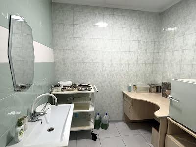 комерційна за адресою Січових Стрільців вул. (Артема), 42