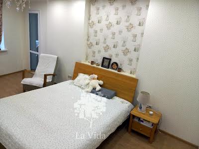 квартира по адресу Оболонский просп., 1