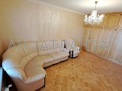 квартира за адресою Клінічна вул., 23/25