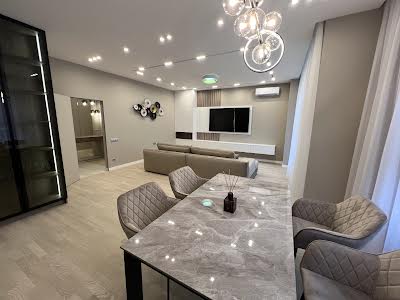 квартира по адресу Киев, Сапёрное Поле ул., 5