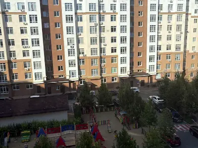 квартира за адресою Героїв Небесної Сотні просп., 40/1