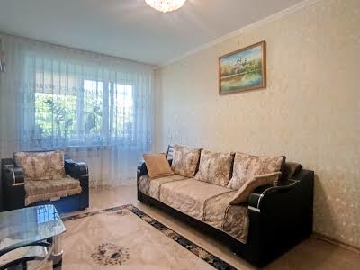 квартира по адресу Ахтырская ул., 25