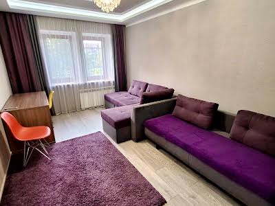 квартира за адресою Вінстона Черчилля вул. (Червоноткацька), 18-Б
