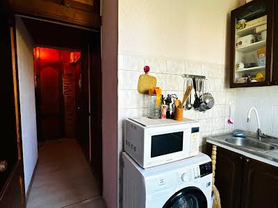 квартира за адресою Харків, Нескорених вул. (Героїв Праці), 12г