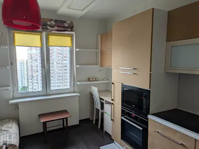 квартира за адресою Драгоманова вул., 1-Б