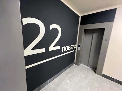 квартира за адресою Причальна вул., 10