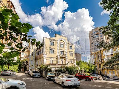 комерційна за адресою Київ, Саксаганського вул., 67