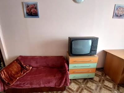 квартира за адресою Зодчих вул., 74
