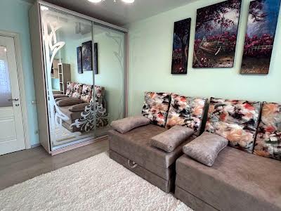 квартира по адресу Полевая ул., 73