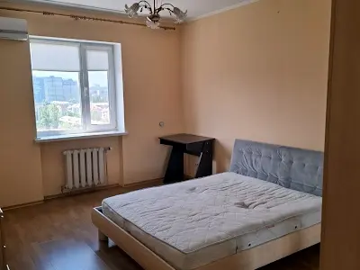 квартира за адресою Верховної Ради бульв., 14-Б