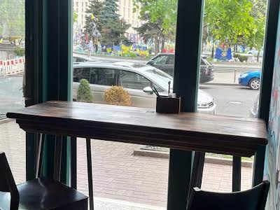 комерційна за адресою Архітектора Городецького вул., 4