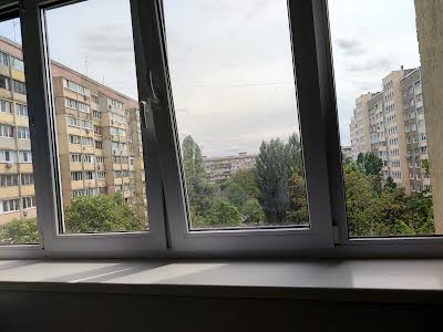 квартира за адресою Свободи, 30Б