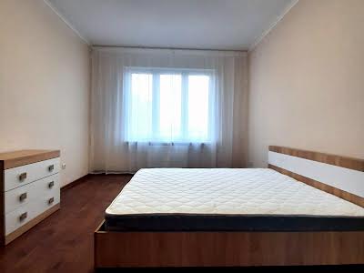 квартира по адресу Ревуцкого ул., 54-Б