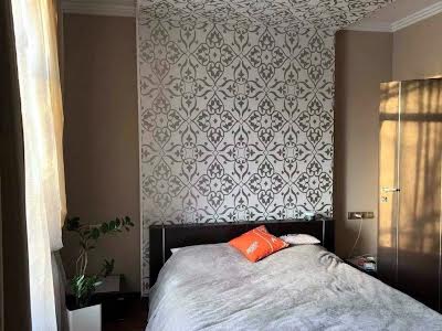 квартира по адресу Строителей ул., 30