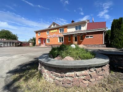 комерційна за адресою Житомирська, 100