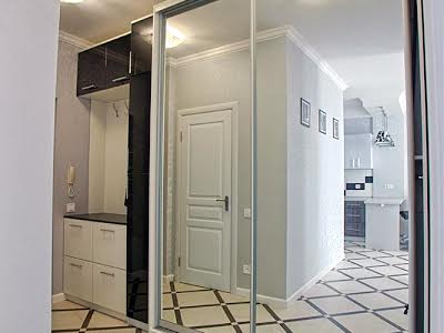 квартира за адресою Регенераторна вул., 4