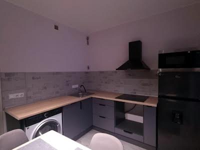 квартира за адресою Сергія Данченка вул., 28а