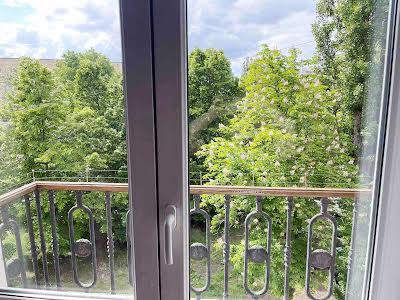 квартира по адресу Катерини Білокур ул., 8
