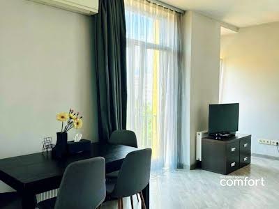 квартира за адресою Регенераторна вул., 4к2