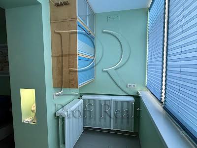 квартира за адресою Павла Тичини просп., 4