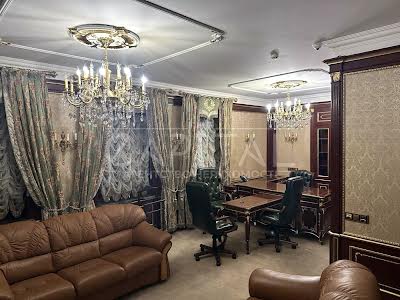 коммерческая по адресу Киев, Костёльная ул., 6
