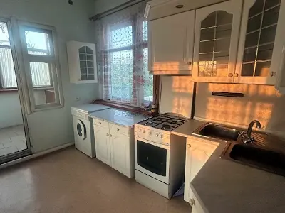 квартира по адресу Бердянская ул., 2