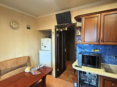 квартира за адресою Оноре де Бальзака вул., 90
