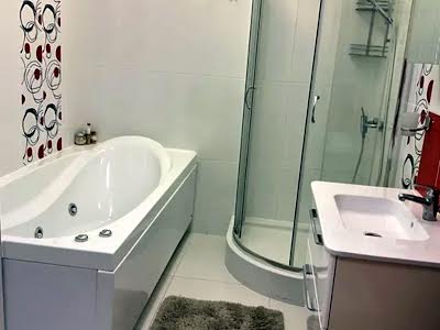квартира за адресою Срібнокільська вул., 12