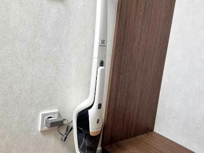 квартира по адресу Салютная ул., 2