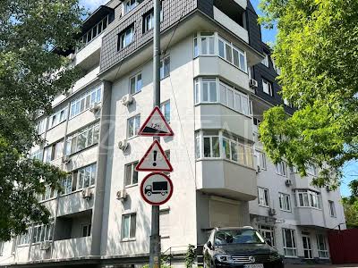 коммерческая по адресу Соляная ул., 70