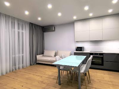 квартира за адресою Шолуденка вул., 30