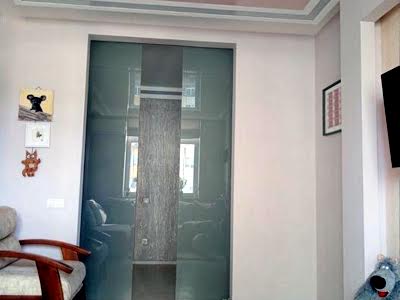квартира за адресою Воскресенська вул., 16В