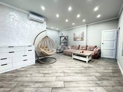 квартира за адресою Золотоустівська вул., 47-49
