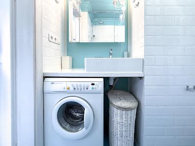 квартира за адресою Регенераторна вул., 4 к7