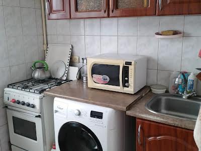 квартира за адресою Каденюка вул. (Танкопія), 5