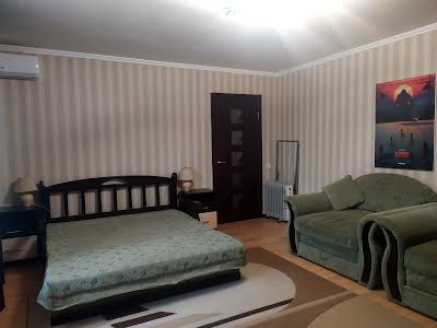 квартира по адресу Пражская ул., 30
