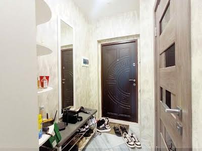 квартира за адресою Польова вул., 73