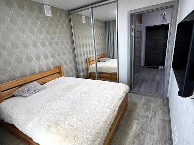 квартира по адресу Льва Ландау просп. (50-летия СССР), 52-А