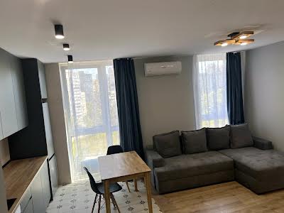 квартира за адресою Шолуденка вул., 30