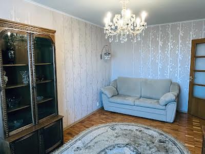 квартира за адресою Вахтанга Кікабідзе вул. (Булгакова), 15-А