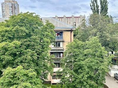 квартира по адресу Авиаконструктора Антонова ул., 12