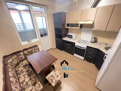 квартира за адресою Боголюбова вул., 33